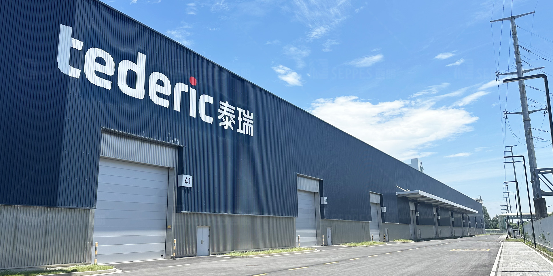 泰瑞機械廠房提升門
